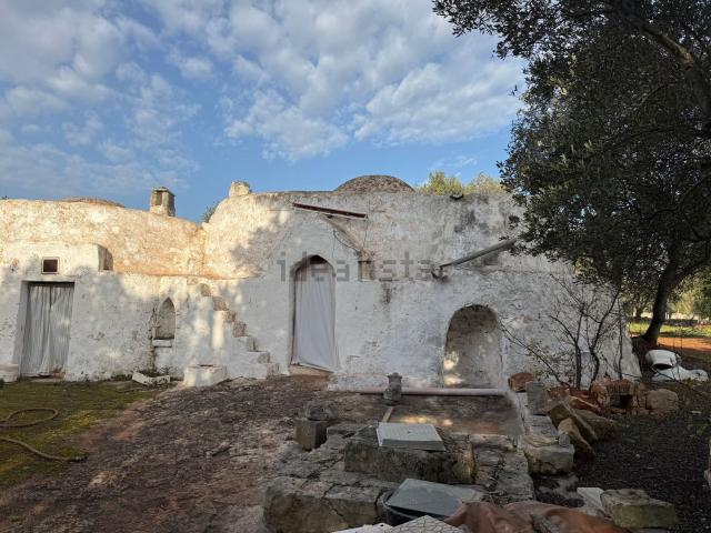 Rustico in vendita a Ostuni, Brindisi