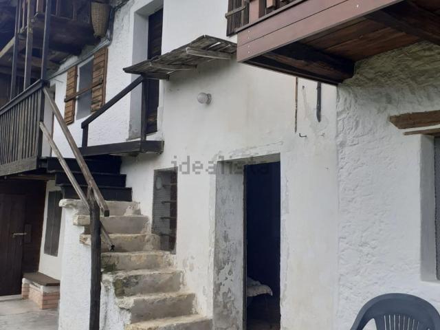 Rustico in vendita a Feltre, Veneto