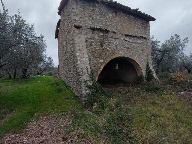 Rustico in vendita a Giano Dell'umbria, Umbria