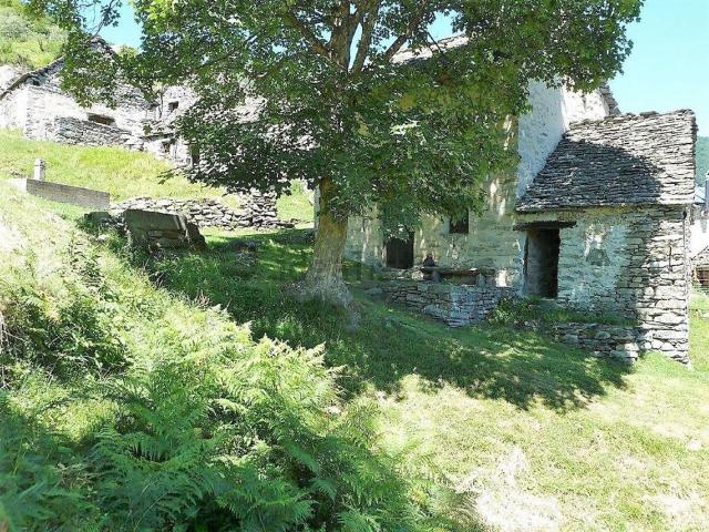 Rustico in vendita a Piemonte, Verbano-cusio-ossola