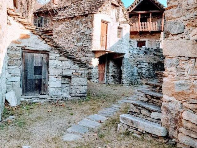 Rustico in vendita a Fomarco, Pieve Vergonte