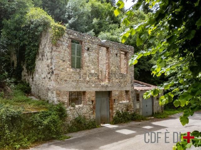 Rustico in vendita a Terni, Umbria