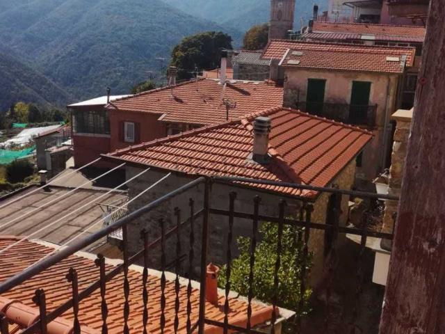 Rustico in vendita a Triora, Liguria