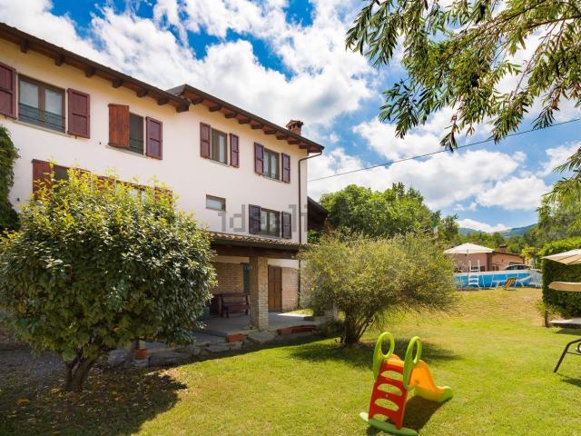Rustico in vendita a Alta Val Tidone, Nibbiano