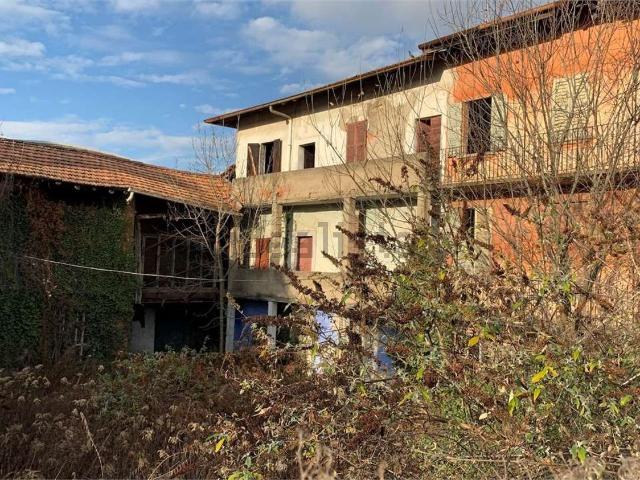 Rustico in vendita a Monello, Binago