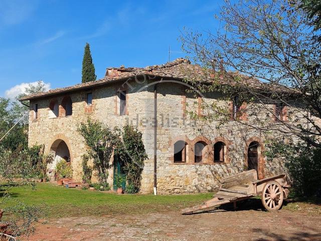 Rustico in vendita a Gaiole In Chianti, Toscana