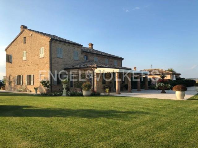 Rustico in vendita a Marche, Macerata