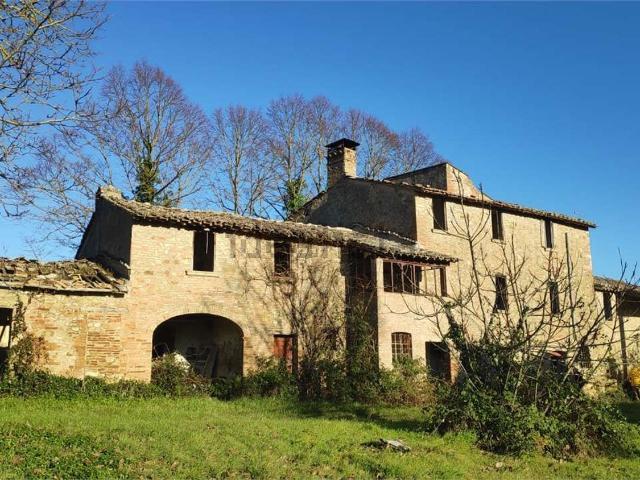 Rustico in vendita a Bosco, Perugia