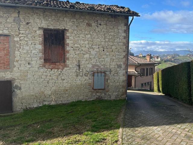 Rustico in vendita a Unione dei comuni del Frignano, Serramazzoni