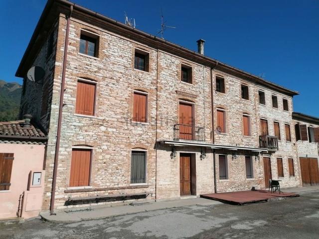 Rustico in vendita a Pieve del Grappa, Possagno