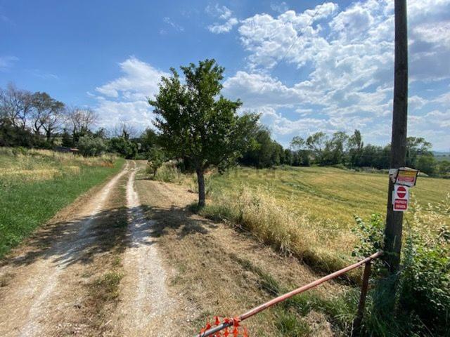 Rustico in vendita a Villa Ceccolini, Pesaro