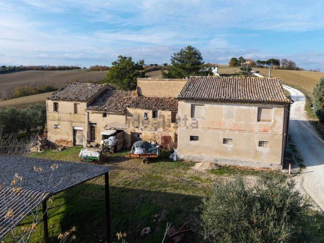 Rustico in vendita a Marche, Ancona
