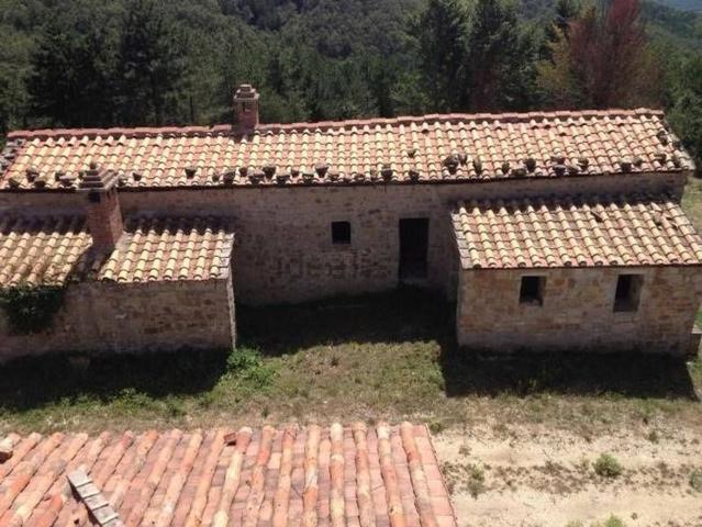 Rustico in vendita a Radicondoli, Toscana