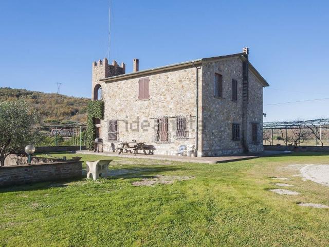 Rustico in vendita a Monterotondo Marittimo, Toscana