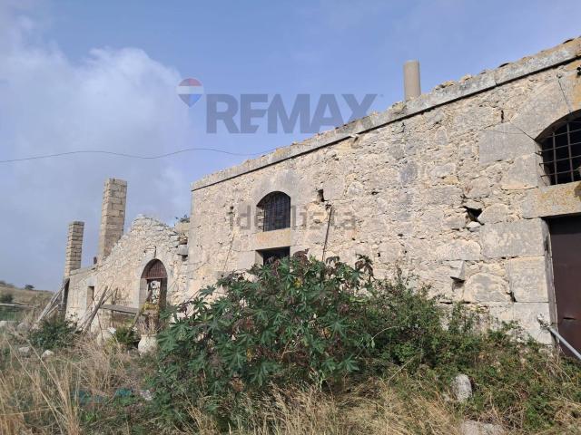 Rustico in vendita a Cappuccini, Ragusa