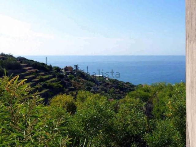 Rustico in vendita a Bordighera, Liguria