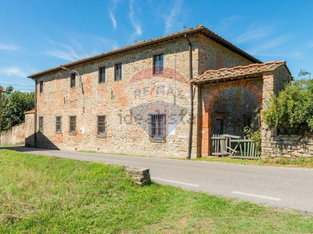 Rustico in vendita a Unione di Comuni Valdarno e Valdisieve, Reggello