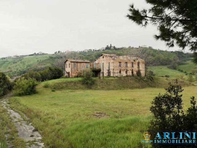 Rustico in vendita a Atri, Abruzzo