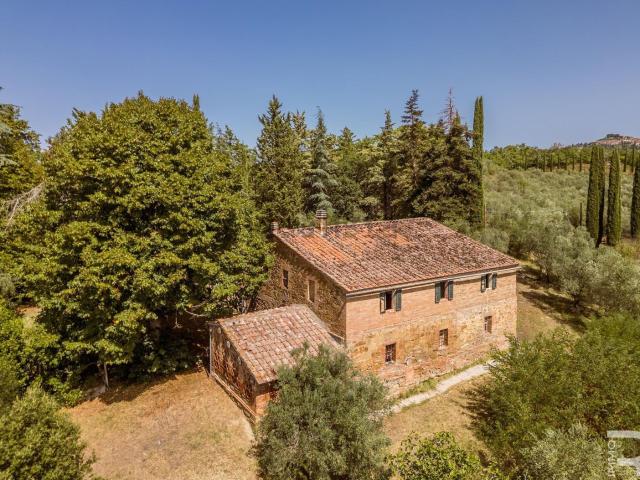 Rustico in vendita a Asciano, Siena
