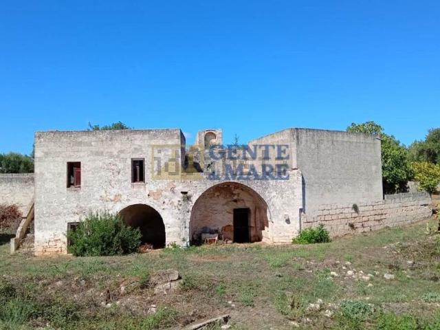 Rustico in vendita a Rosa Marina di Ostuni, Puglia