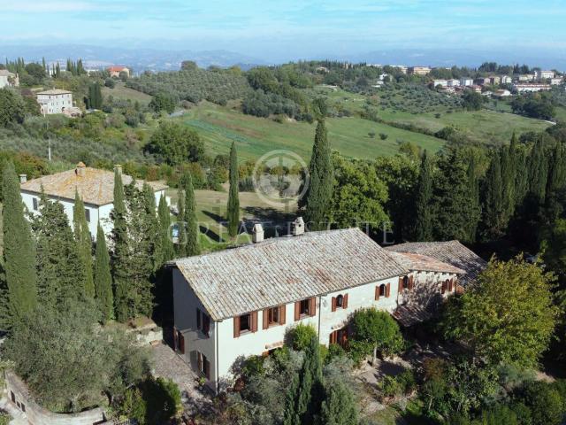Rustico in vendita a Casaglia, Cenerente