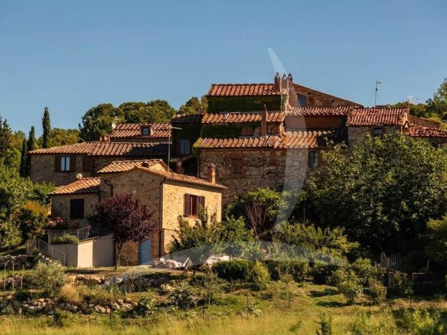 Rustico in vendita a Vescovado, Murlo