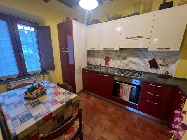 Rustico in vendita a Capannori, Toscana