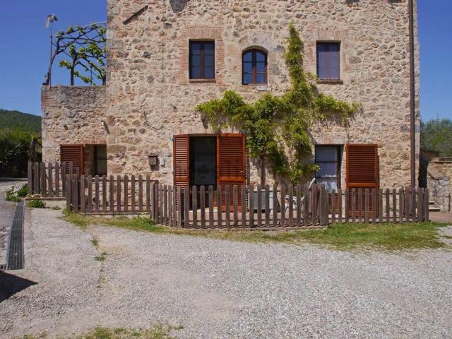 Rustico in vendita a Sovicille, Toscana