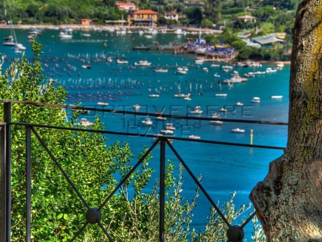 Rustico in vendita a Le Grazie, Portovenere