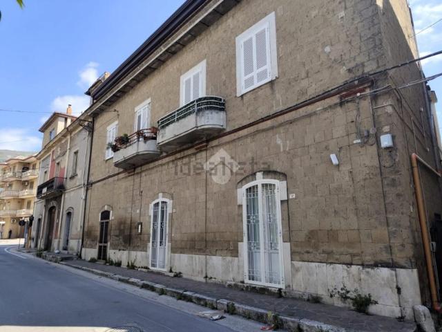 Rustico in vendita a Santa Maria A Vico, Campania