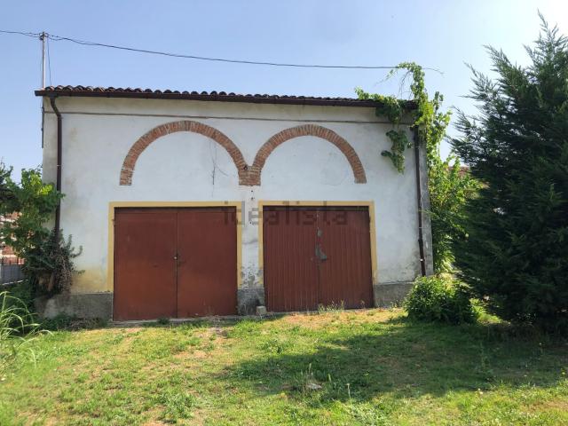 Rustico in vendita a Nogarole Rocca, Veneto