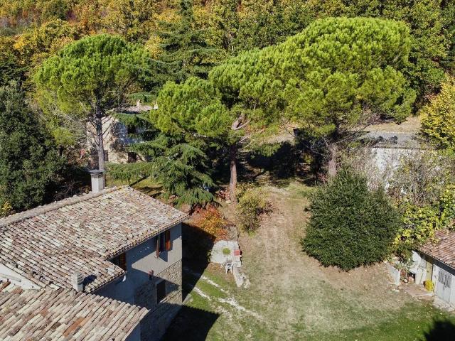 Rustico in vendita a Assisi, Umbria
