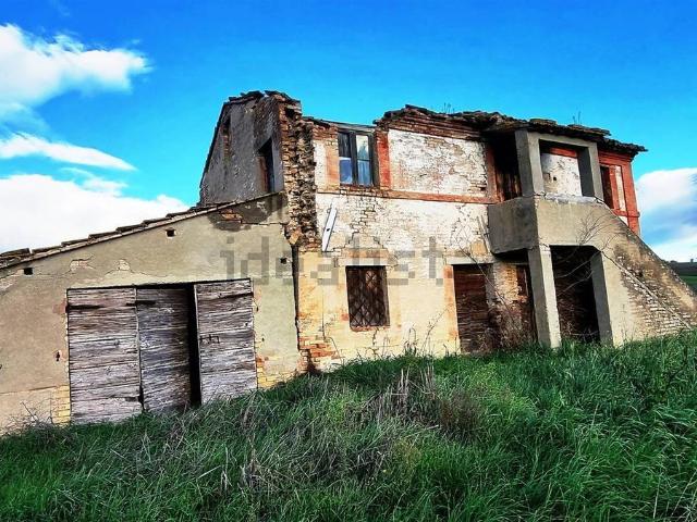 Rustico in vendita a Marche, Macerata