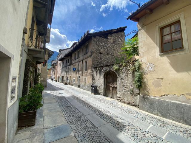 Rustico in vendita a Aosta