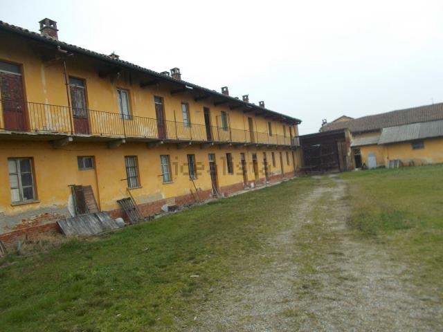 Rustico in vendita a Piemonte, Vercelli
