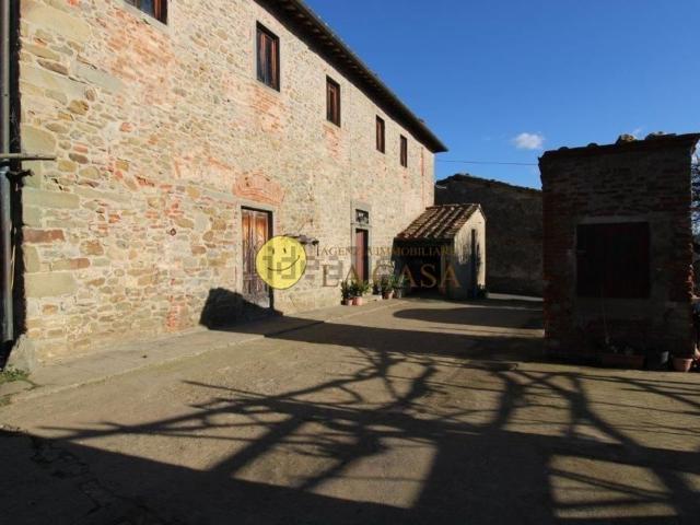 Rustico in vendita a Unione di Comuni Valdarno e Valdisieve, Reggello