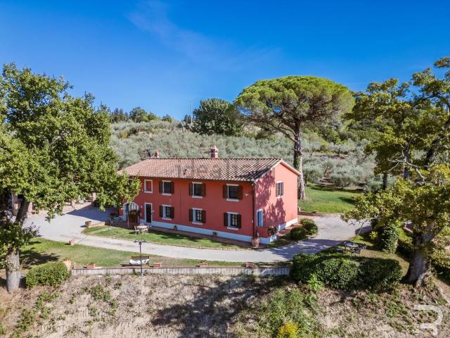 Rustico in vendita a Unione dei Comuni Circondario dell'Empolese Valdelsa, Castelfiorentino