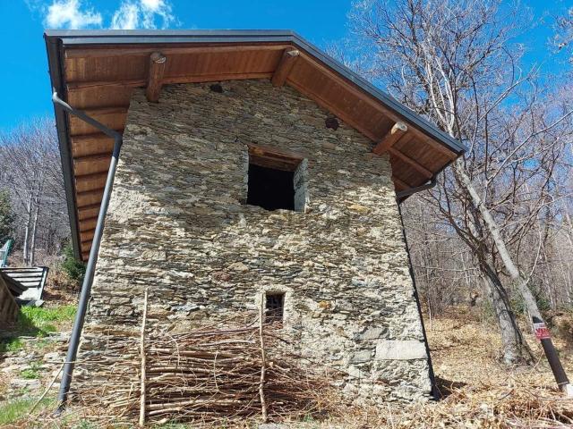 Rustico in vendita a Unione dei comuni della Valvarrone, Sueglio