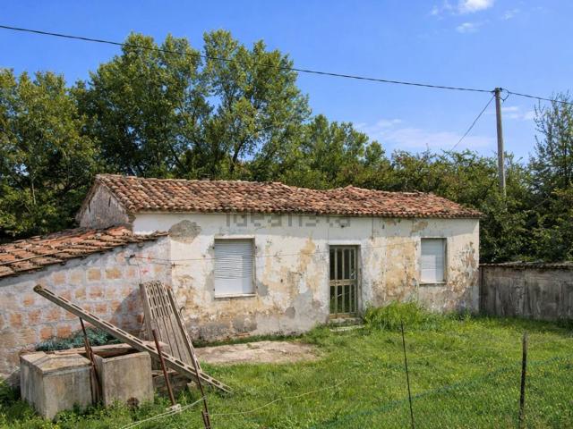 Rustico in vendita a Coriano, Reggio Emilia