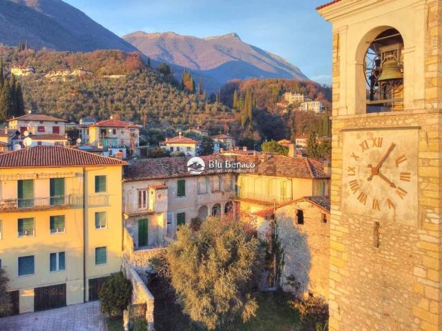 Rustico in vendita a Comunità Montana Parco Alto Garda bresciano, Gardone Riviera