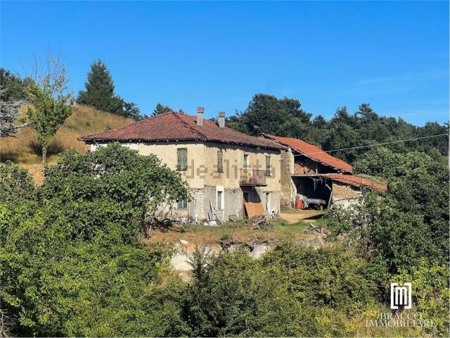 Rustico in vendita a Dego, Liguria