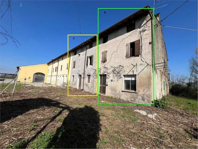 Rustico in vendita a Mozzecane, Veneto