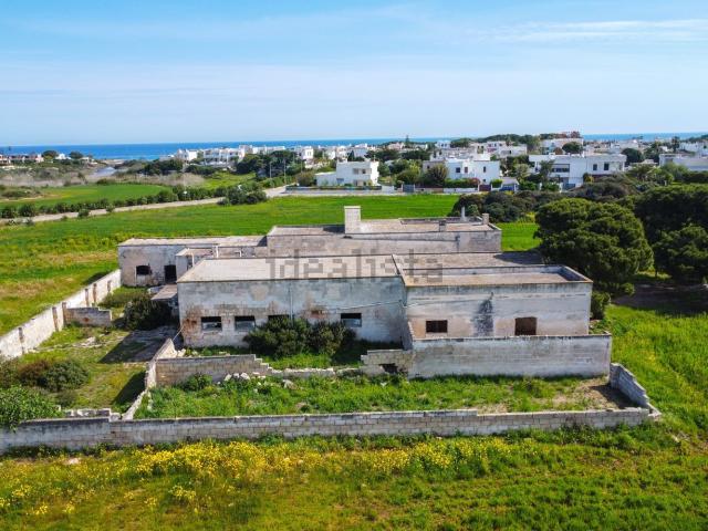 Rustico in vendita a Torre Santa Sabina, Puglia