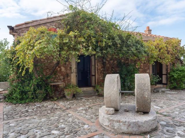 Rustico in vendita a Minà, Sant'agata Di Militello