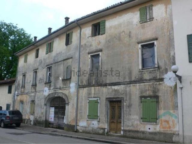 Rustico in vendita a Tapogliano, Friuli-Venezia Giulia
