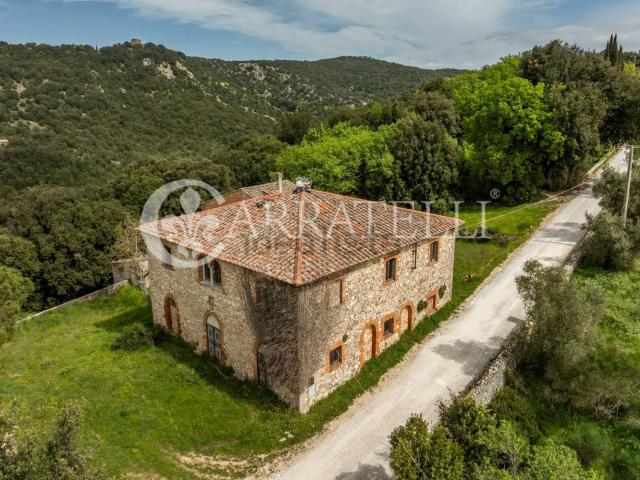 Rustico in vendita a Sovicille, Toscana