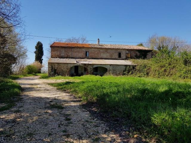 Rustico in vendita a Ponte Selva Grossa, Marche