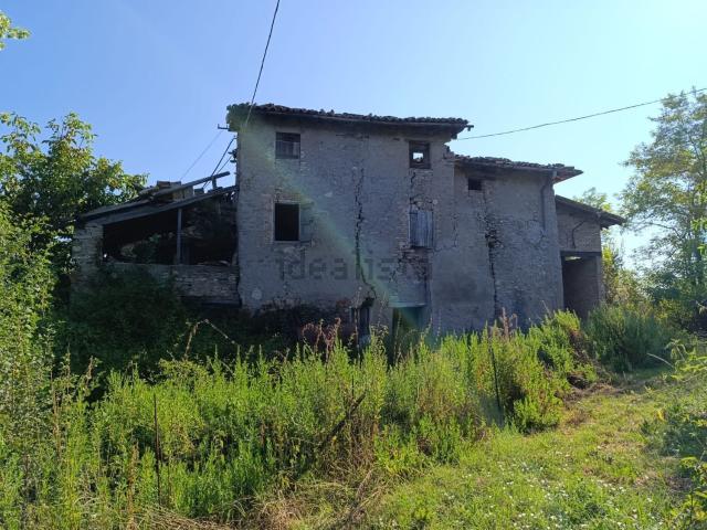 Rustico in vendita a Unione di comuni Terre di Castelli, Castelvetro Di Modena