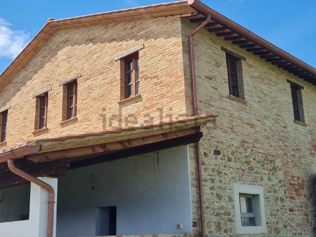 Rustico in vendita a Marsciano, Umbria