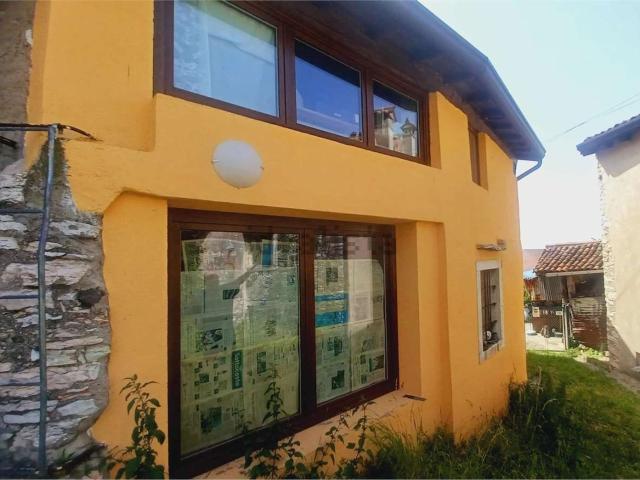 Rustico in vendita a Tregnago, Veneto